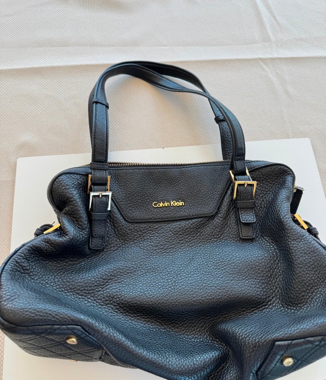 Authentic Leather Calvin Klein Handbag