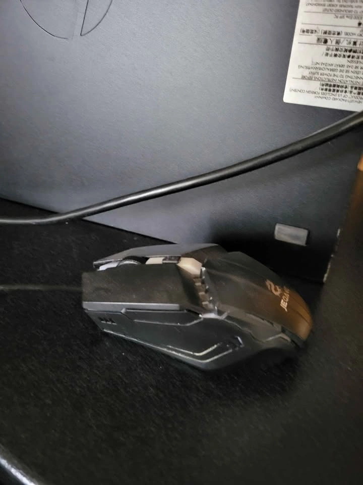 Office PC and 60Hz Monitor + Mouse - photo 5