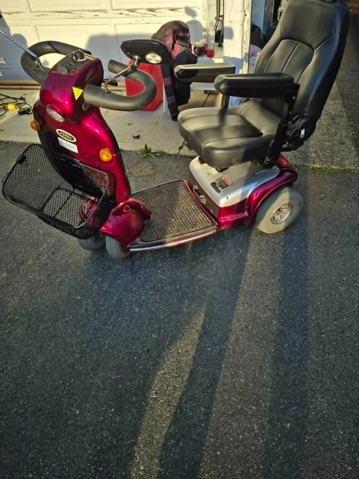 Shoprider Deluxe Scooter