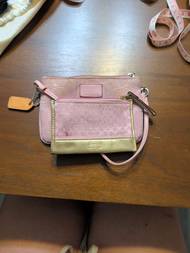 Coach Vintage Pink Monogram Signature Wristlet with Gold Card Ca