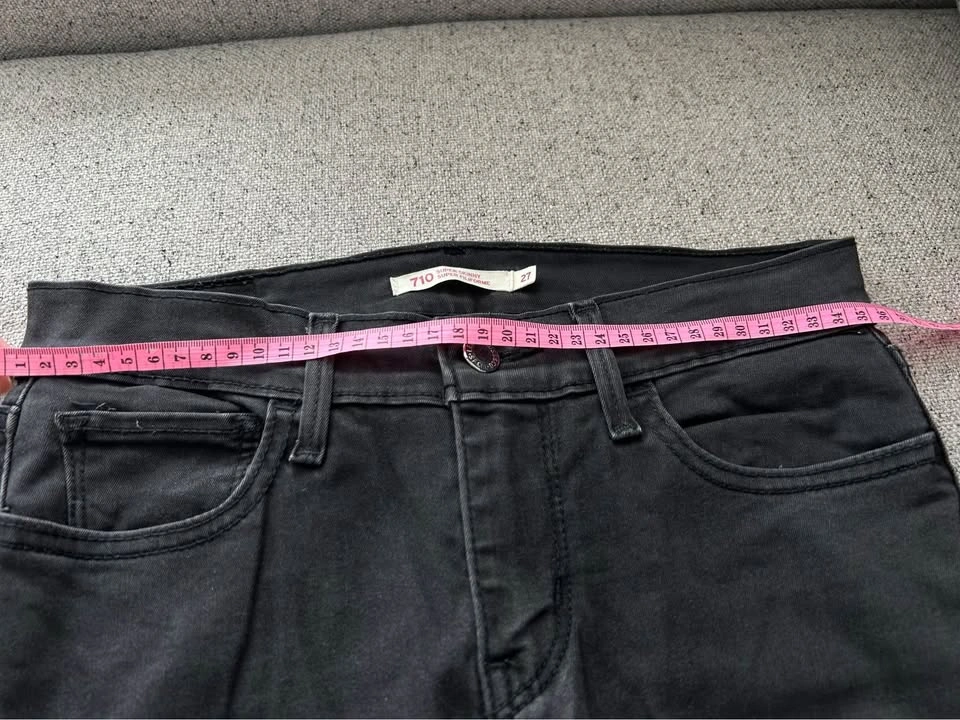 LEVIS skinny jeans - size 27 - photo 4