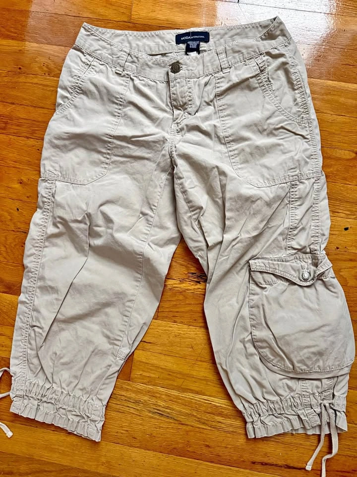 Moda International Cargo Capri Pants