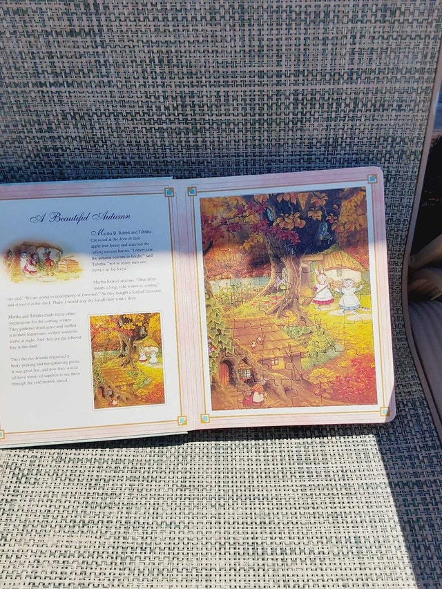 Shirley Barber's Martha B. Rabbit Jigsaw Book - photo 2
