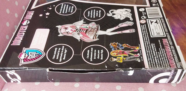 Mattel Monster High Rochelle Goyle Doll - photo 4