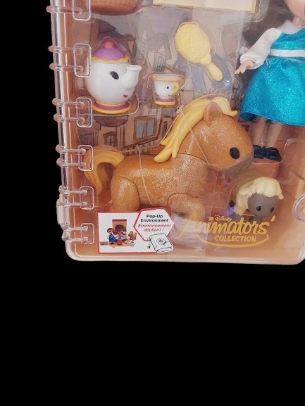 Disney Animators Collection Belle Mini Doll Playset - photo 2
