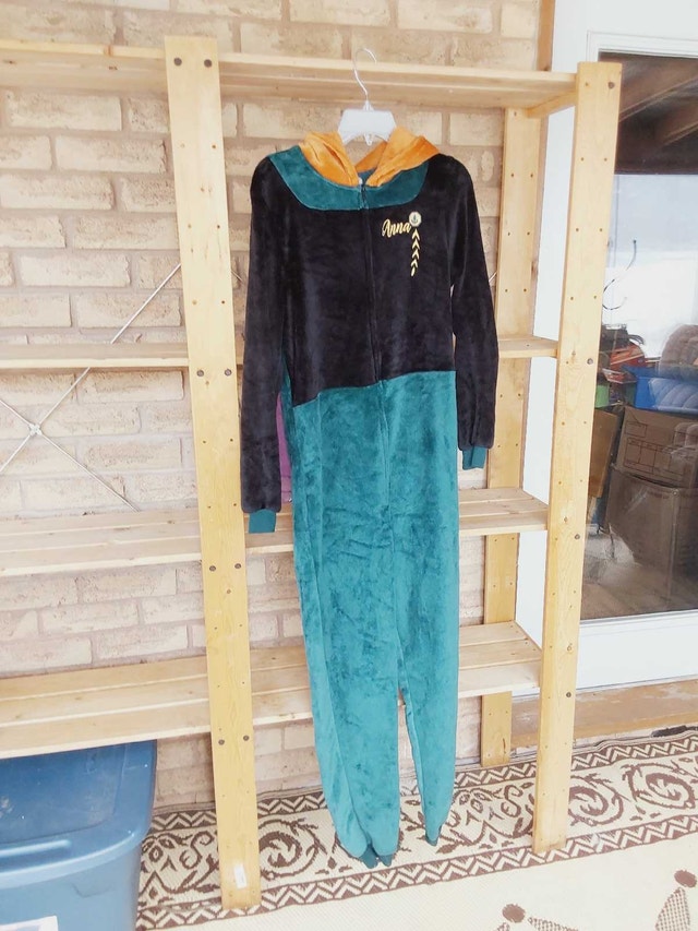 Disney Frozen Anna Costume - photo 3