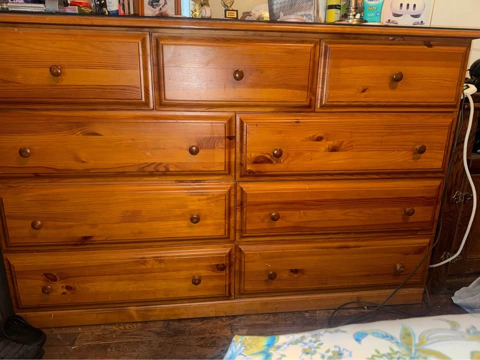 Solid Pine Dresser Set - photo 2