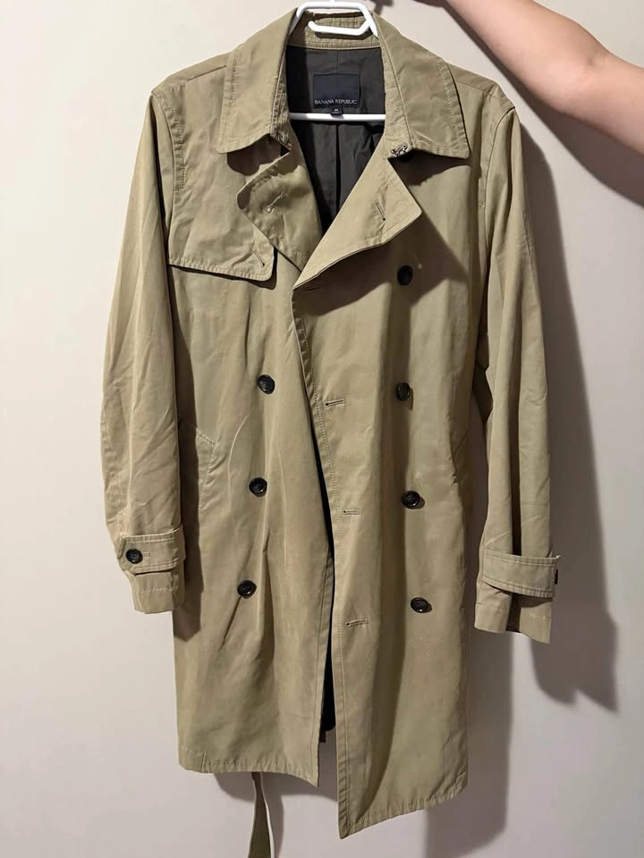 Banana Republic Men’s Trench coat