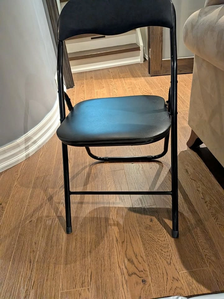 6 folding dining chairs