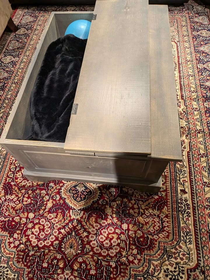 Rustic style Coffee table with storage - photo 2