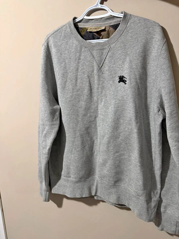 Burberry Sweater