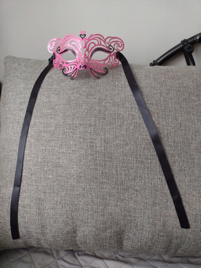 Pink Masquerade Mask - $20 OBO - photo 2