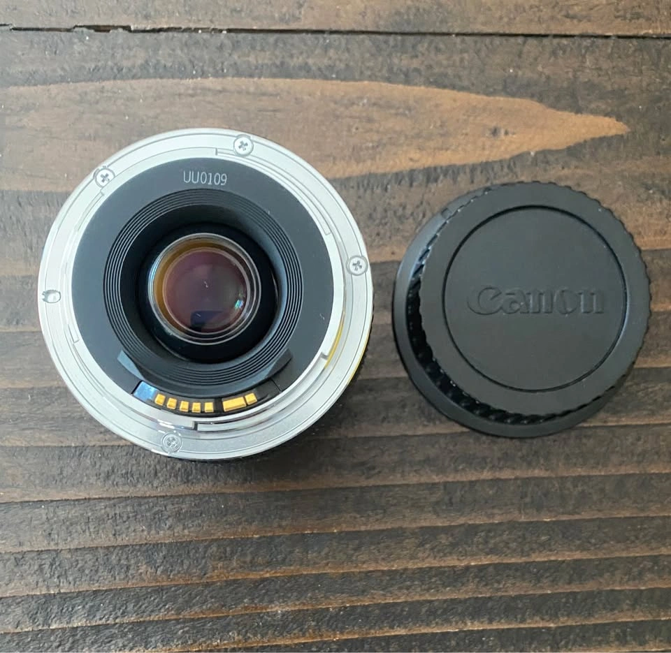 Canon EF 28mm f2.8 Lens - photo 4