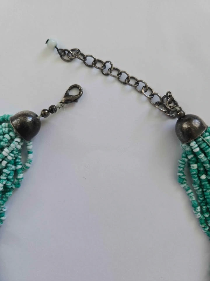 Beautiful Turquoise Beaded Necklace, Adjustable Size - photo 4