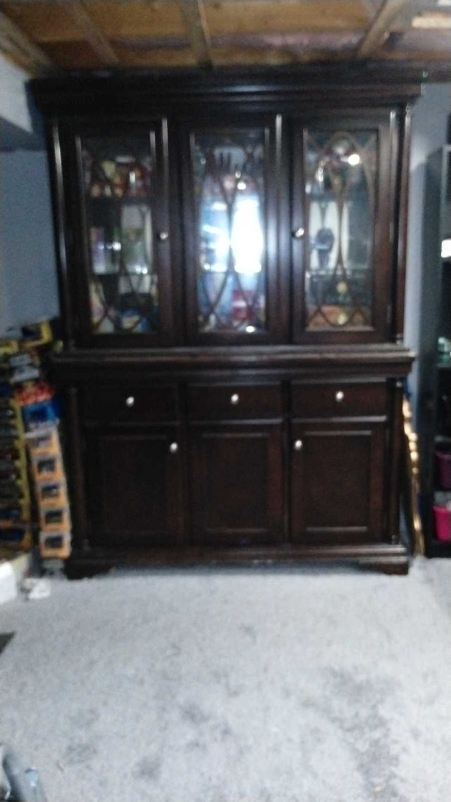 Traditional Dark Wood China Cabinet - photo 4