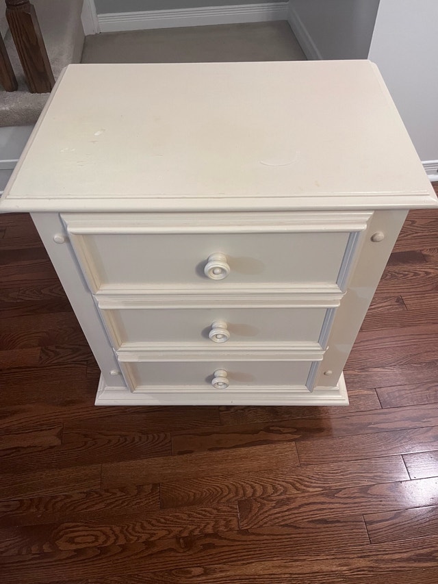 Night table for sale - photo 2