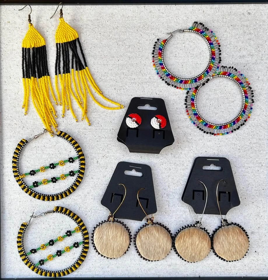 Indigenous Made Earrings & Beadwork (Handmade) - photo 2