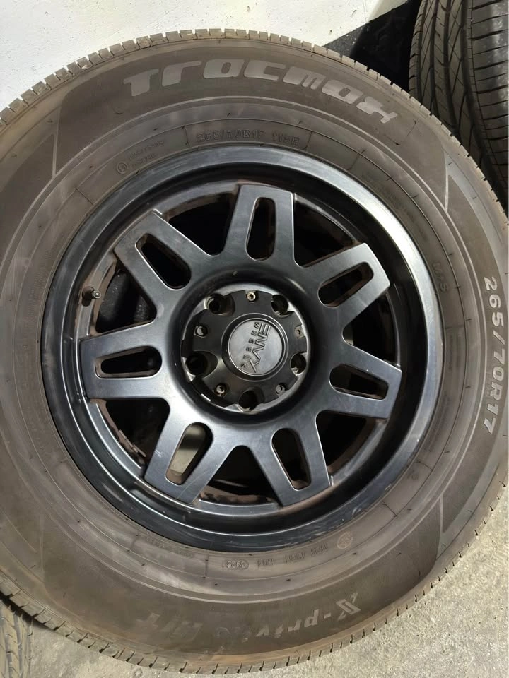 265/70/17 All Season Tires on Envy ET2 Rims (2021 Ram) - photo 5