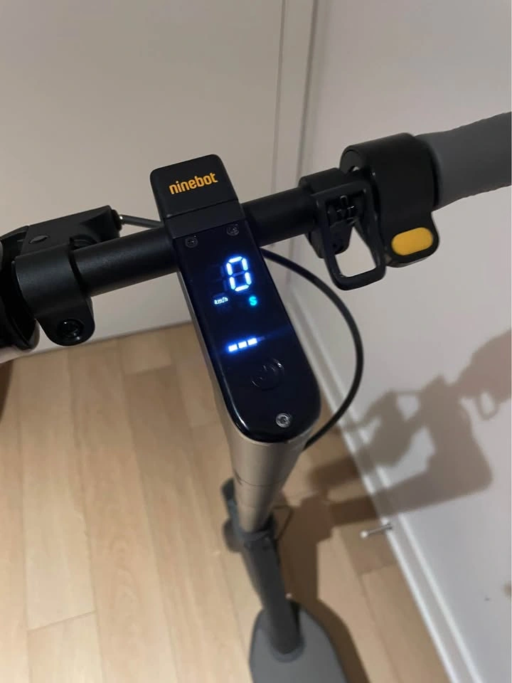 Ninebot Max G30P - photo 2