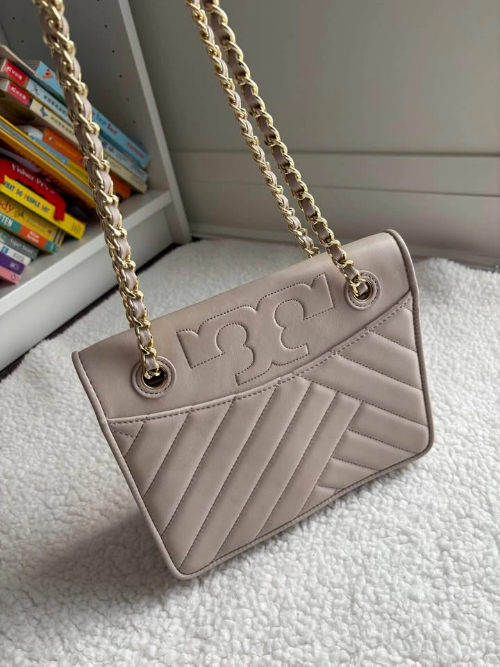 Tory Burch Alexa Convertible Pink/Beige Quilted Leather Bag - photo 2