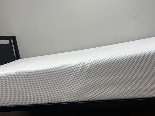 TWIN 12inch MATTRESS - photo 3