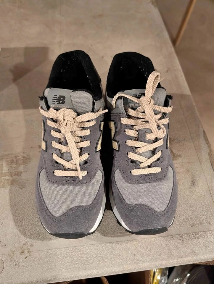 New Balance 574 Sneakers - Size 7 Men's / 8.5 Women's