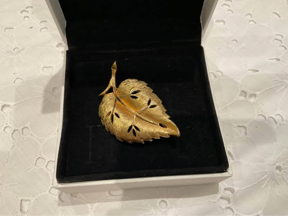 Brooch Vintage Signed BSK 1950’-1960’s - photo 3