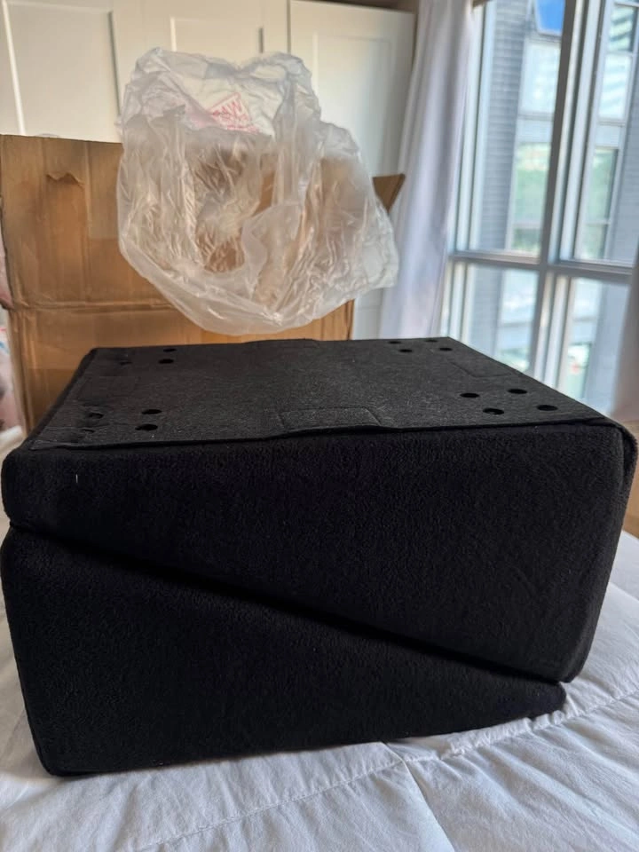 Brand New Black Pet Stairs / Ramp Ottoman - photo 4
