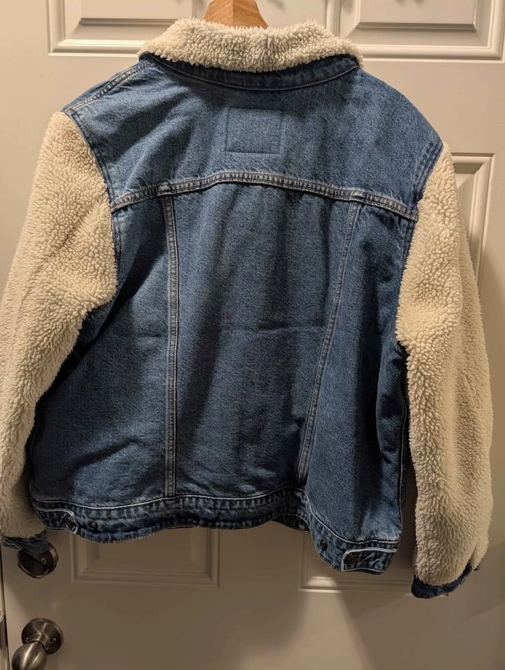 Levi's Sherpa Trucker Jacket - Size 1X - photo 3