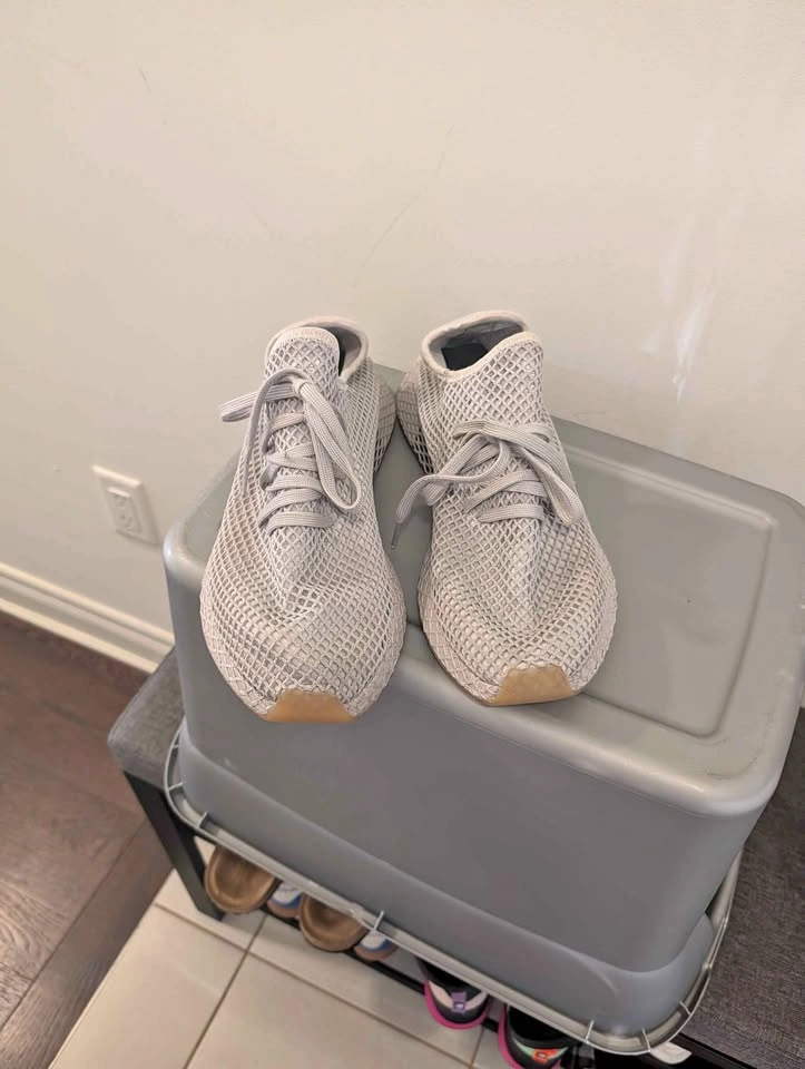 Adidas Deerupt Runner Grey Gum - Size 11 Men's