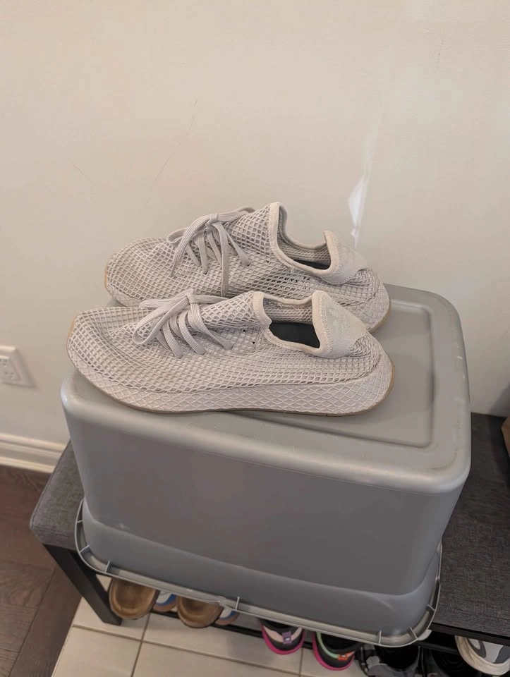Adidas Deerupt Runner Grey Gum - Size 11 Men's - photo 4