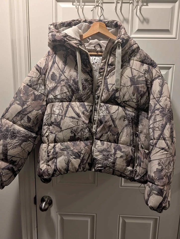 Boyfriend Puffer Jacket- Size - XL