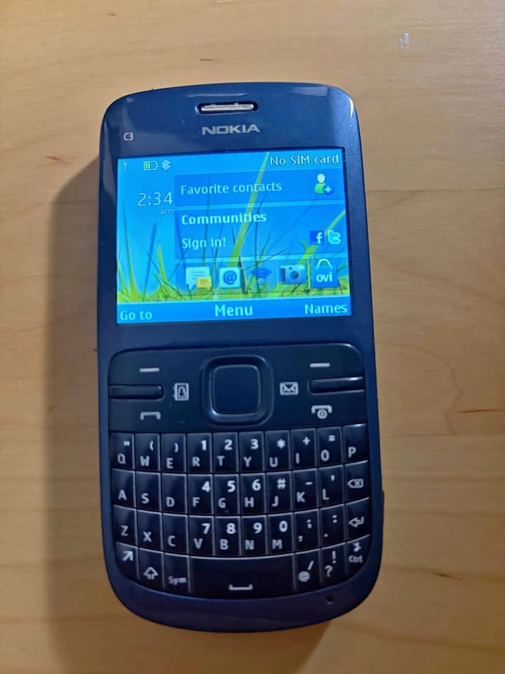 Nokia C3-00