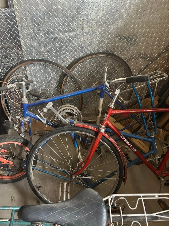 Vintage bikes and parts - photo 2