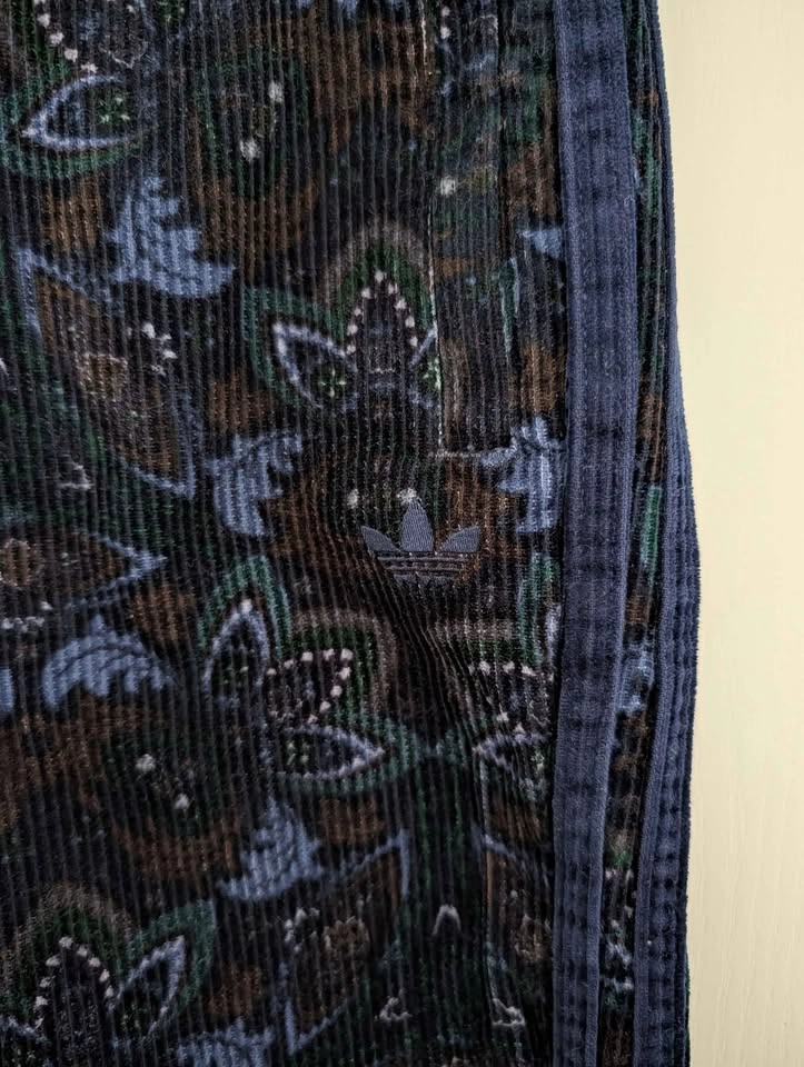 adidas Corduroy Pants - Size S - Men's - photo 2