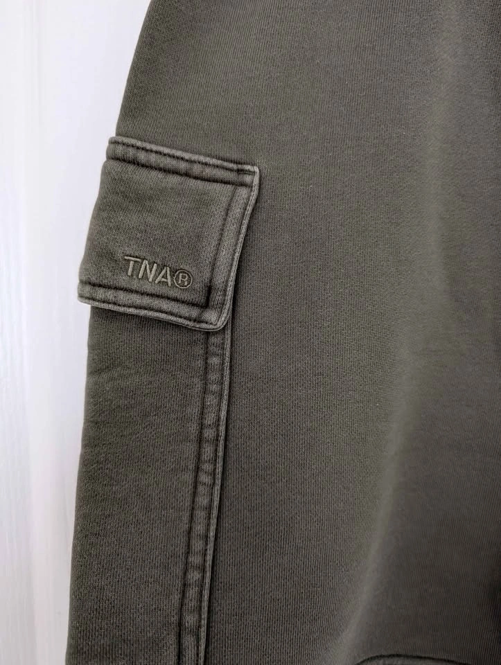 TNA Cozy Fleece Mega Fit Cargo Shorts - Size Large - photo 2