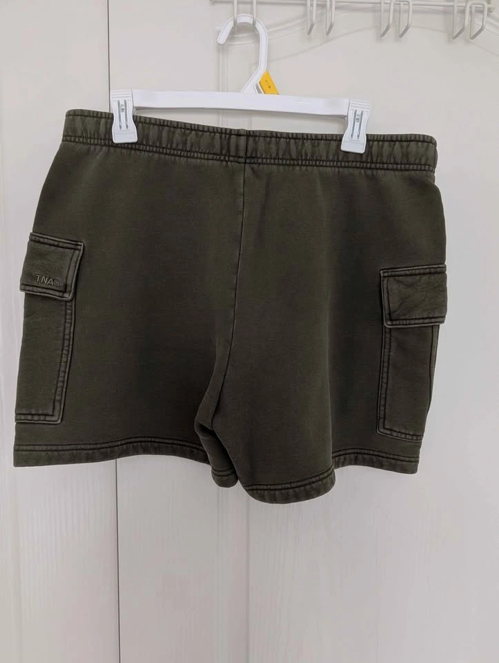 TNA Cozy Fleece Mega Fit Cargo Shorts - Size Large - photo 3