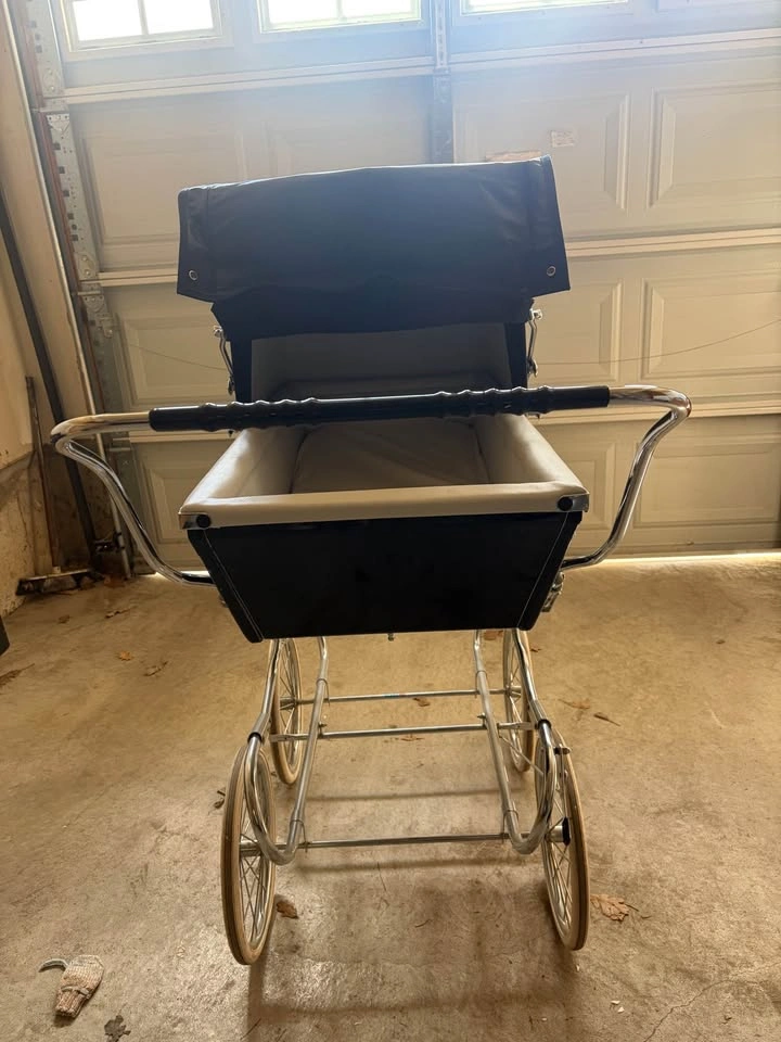 Vintage Silver Cross Pram – Classic English Baby Carriage - photo 2