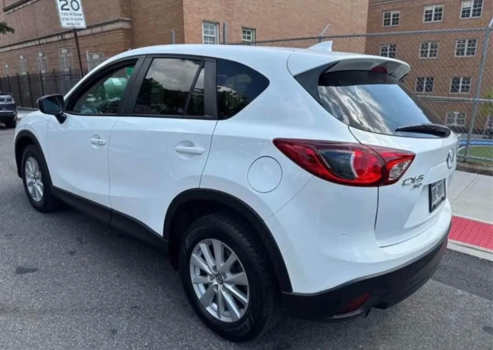 2013 Mazda CX-5 Grand Touring SUV image indicator(2)