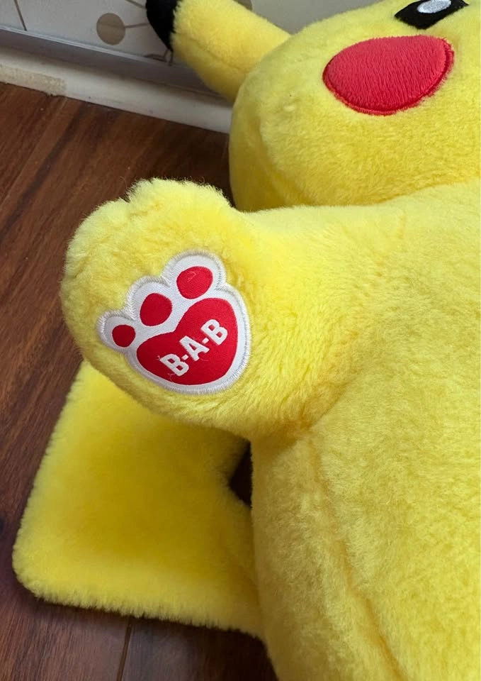 Build-A-Bear Pokémon Pikachu Plush - photo 3
