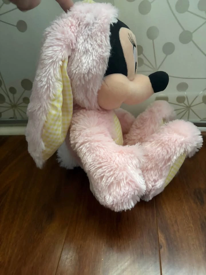 Disney Store Minnie Mouse Easter Bunny Plush (2016) - photo 2