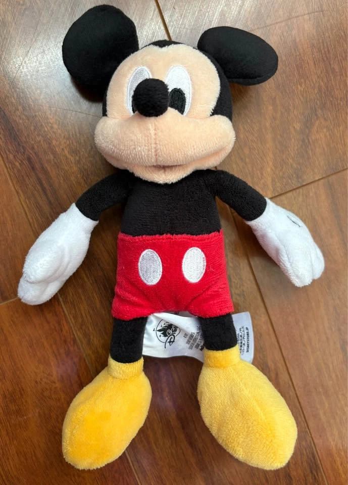 Disney Store Mickey & Minnie Mouse Plush Pair - photo 4