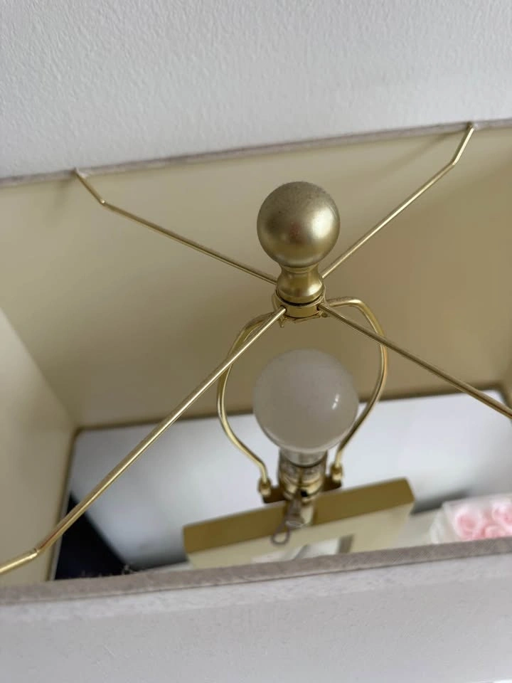 2 Lamps with Gold Base - photo 2