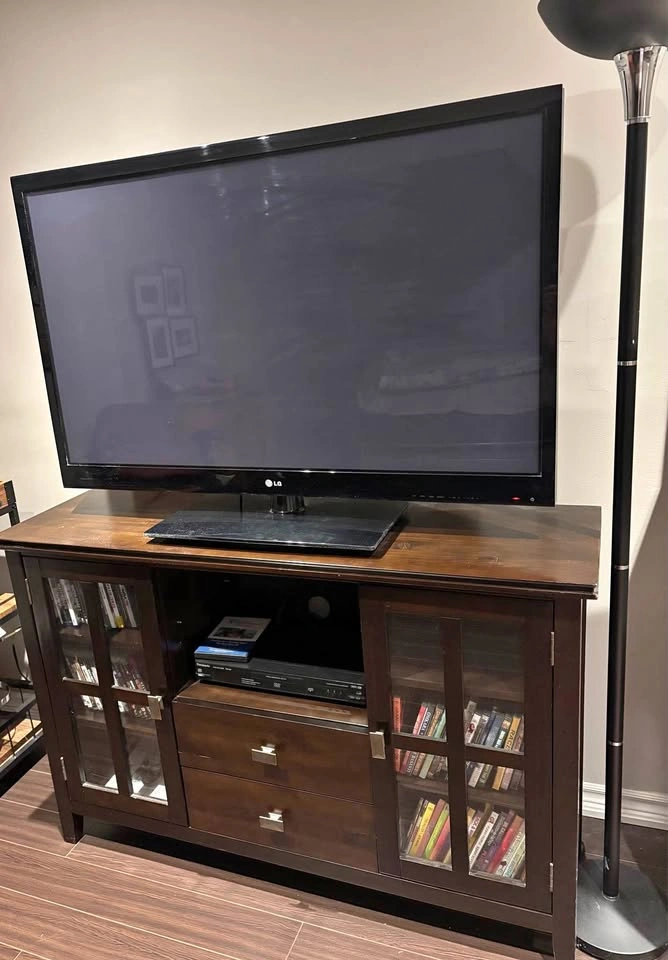 LG Television plasma 50”