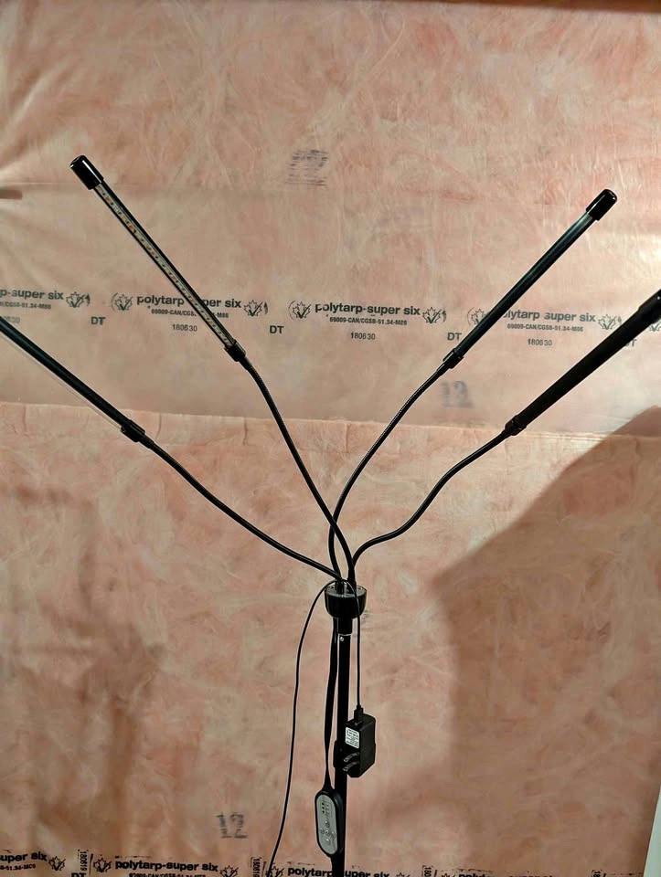 4-Head LED Grow Light with Tripod Stand