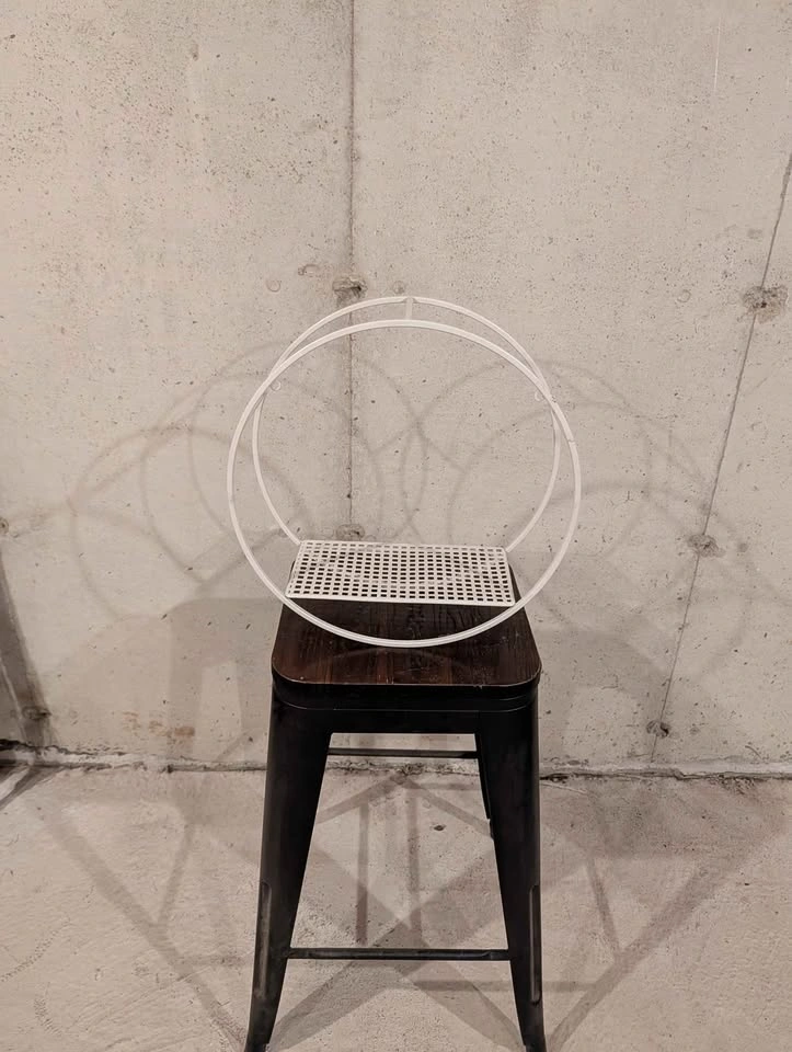 White Circular Metal Wall Shelf - photo 2
