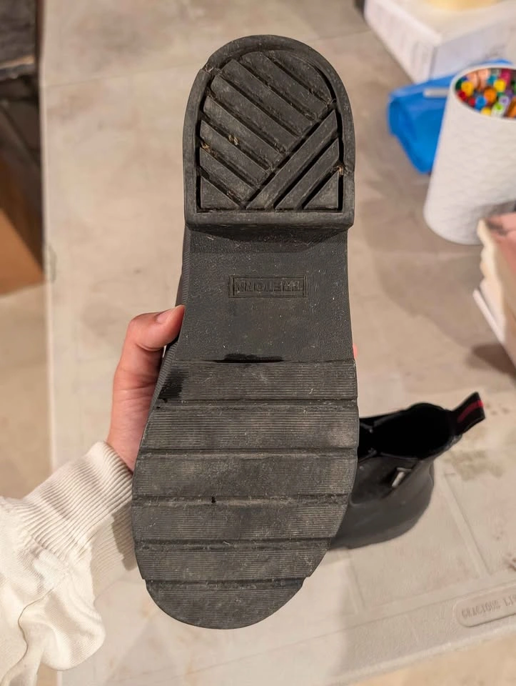 Tretorn Black Rubber Rain Boots - Size 9 - photo 3