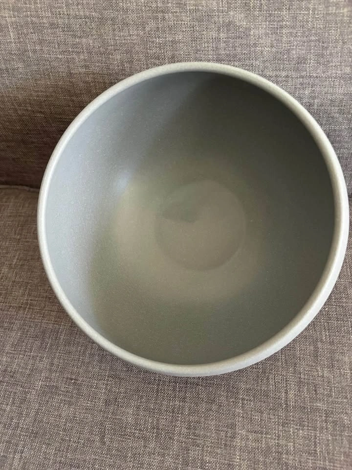 Vintage West German Modernist Ceramic Bowl – Matte Grey (8") - photo 3