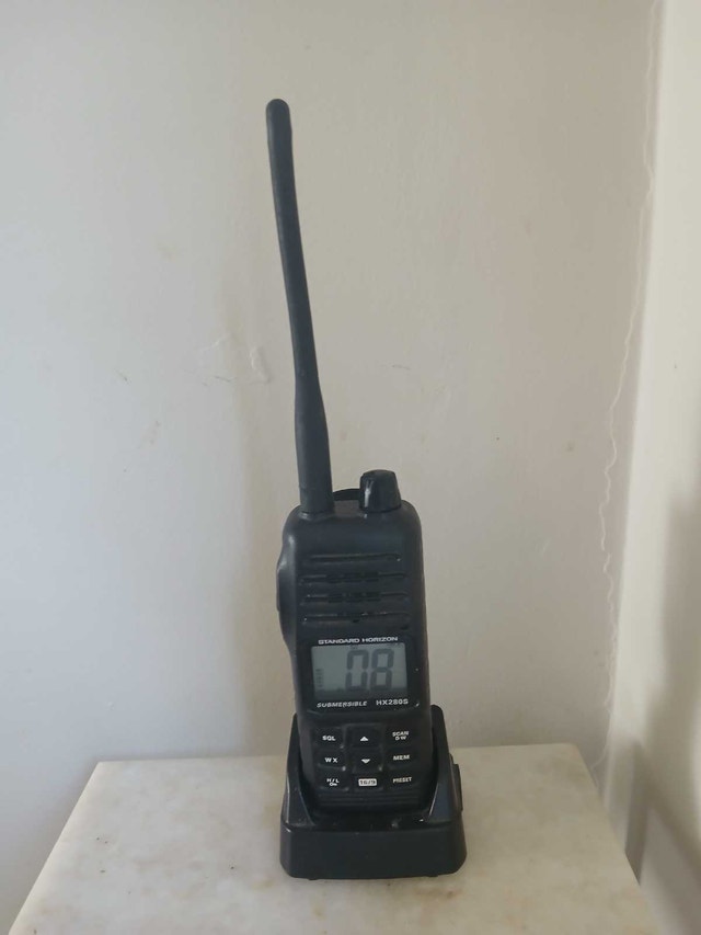 submersible VHF marine radio