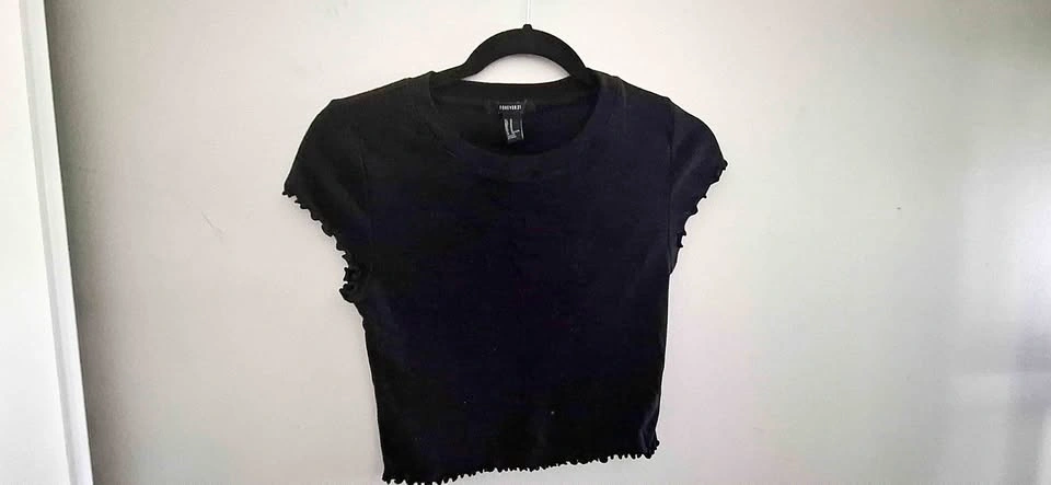 Lettuce Trim Ribbed Black Tee